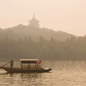 Boat on West Lake, Hangzhou, Zhejiang Province, China, Asia