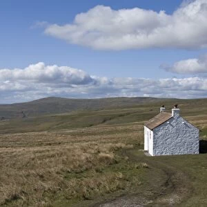 A bothy on the upper slopes of the North Pennines, Cumbria, England, United Kingdom, Europe