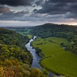 The breaking dawn sky and the River Wye from Symonds Yat rock, Herefordshire, England, United Kingdom, Europe