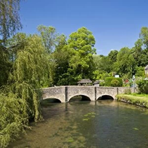 Bridge over River Coln, Bibury, Cotswolds, Gloucestershire, England, United Kingdom, Europe