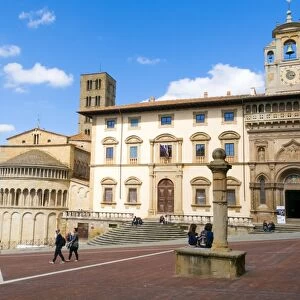 The building of Fraternita dei Laici and Church of Santa Maria della Pieve, Piazza Vasari, Piazza Grande, Arezzo, Tuscany, Italy, Europe