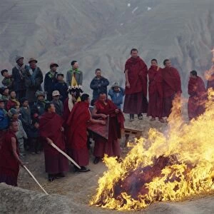 Burning evil at Losar (new year), Tongren, Qinghai, China, Asia