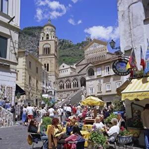 Cafes and cathedral