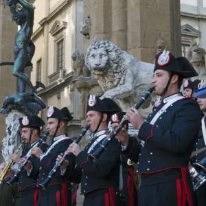 Carabinieris Band at Loggia dei Lanzi, Florence (Firenze), Tuscany, Italy, Europe