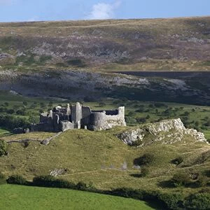Carreg Cennen Castle, near Llandeilo, Brecon Beacons National Park, Carmarthenshire, Wales, United Kingdom, Europe