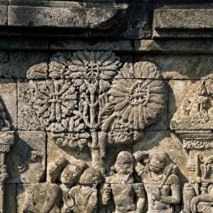 Detail of carved frieze