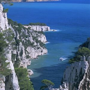 Cassis, Calanque d en Vau, Cote des Calanques, Bouches du Rhone, Mediterranean coast