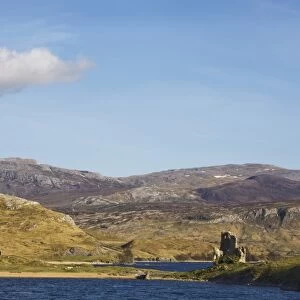 Castle Ardvreck, Loch Assynt, near Lochinver, Sutherland, Highlands, Scotland, United Kingdom, Europe