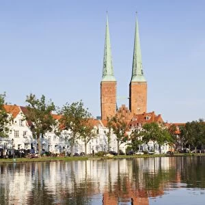 Cathedral reflected in the River Trave, Stadttrave, Lubeck, Schleswig Holstein, Germany, Europe