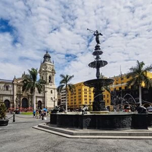 Cathedral of St. John the Apostle and Evangelist, Plaza de Armas, Lima, Peru, South