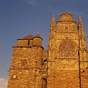 Cathedrale Notre-Dame, Rodez, Aveyron, Midi-Pyrenees, France, Europe
