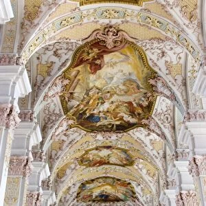 The ceiling frescoes in Heiliggeistkirche