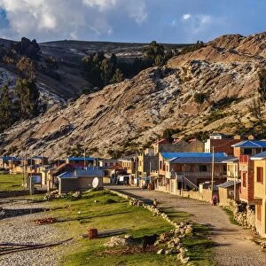 Challa Pampa Village, elevated view, Island of the Sun, Titicaca Lake, La Paz Department