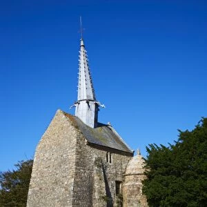 Chapel Saint-Gonery, Plougrescant, Cote de Granit Rose, Cotes d Armor, Brittany, France, Europe