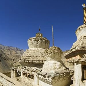 Chortens, Lamayuru gompa (monastery)