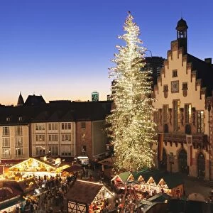 Christmas fair at Roemer, Roemerberg square, Frankfurt, Hesse, Germany, Europe
