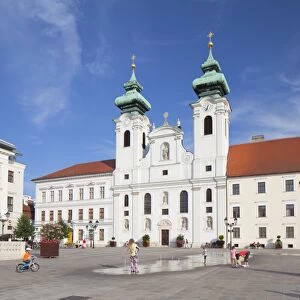 Church of St. Ignatius Loyola and Trinity Column in Szechenyi Square, Gyor, Western Transdanubia, Hungary, Europe