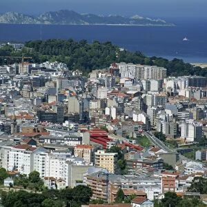 The city and the Ria de Vigo