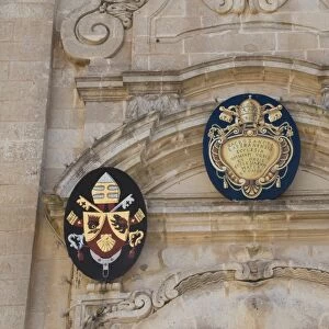 Coat of arms on St. Georges Basilica, Victoria (Rabat), Gozo, Malta, Europe