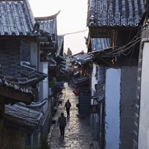 Cobbled streets of Lijiang Old Town, UNESCO World Heritage Site, Yunnan Province