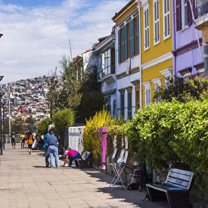 Colourful houses in Valparaiso, Valparaiso Province, Chile, South America