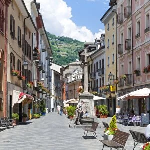 Croix de Ville street, Aosta, Aosta Valley, Italian Alps, Italy, Europe
