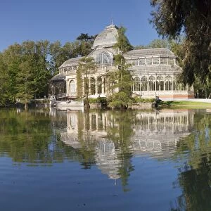 Crystal Palace (Palacio de Cristal), Retiro Park, Parque del Buen Retiro, Madrid