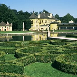 Curved hedges in formal gardens, Schloss Hellbrunn, near Salzburg, Austria, Europe
