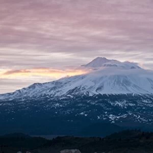 Dawn at Mount Shasta, California, United States of America, North America