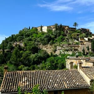 Deia village, Tramuntana Mountain Range, Majorca, Balearic Islands, Spain, Europe