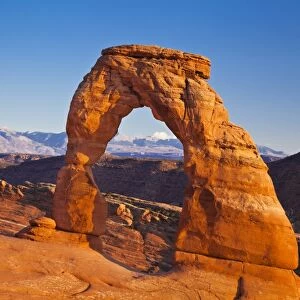 Delicate Arch, Arches National Park, near Moab, Utah, United States of America, North America