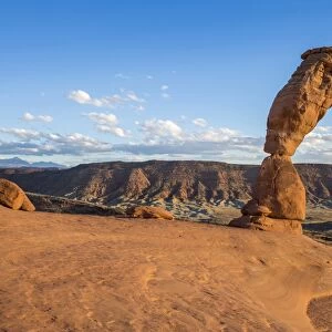 Delicate Arch at golden hour, Arches National Park, Moab, Grand County, Utah, United