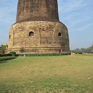 The Dhamekh Stupa, Sarnath, near Varanasi, Uttar Pradesh state, India, Asia