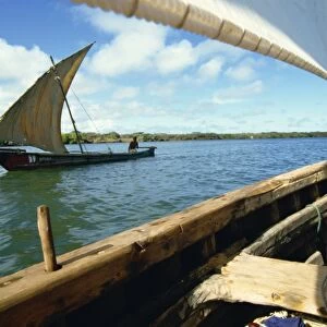 Dhows on river