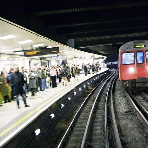 Drivers eye view of Circle line train entering tube station, London, England