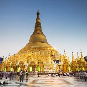 Early evening at Shwedagon Pagoda, Yangon (Rangoon), Myanmar (Burma), Asia
