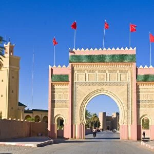 Entrance gate to the desert town of Rissani, Morocco, North Africa, Africa