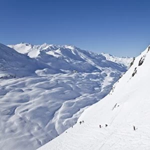 Europe, Austria, Tirol. St. Anton am Arlberg, resort pistes and mountain ranges
