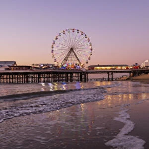 Evening scene on Blackpool Beach, Blackpool, Lancashire, England, United Kingdom, Europe