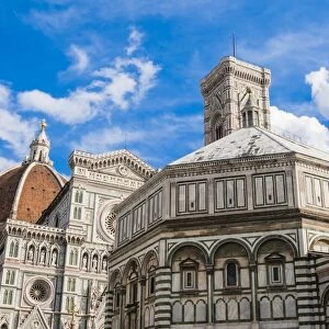 Exterior of the cathedral of Santa Maria del Fiore and Baptistery, Piazza del Duomo, UNESCO, Firenze, Tuscany, Italy