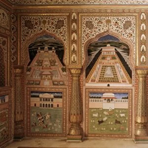 Detail of the fine wall paintings in the City Palace