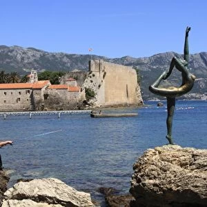 Fisherman and dancer statue, Budva old town, Montenegro, Europe