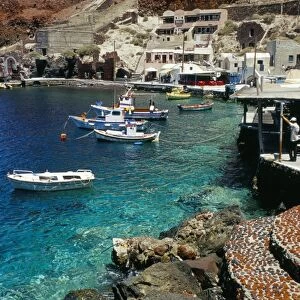 Fishing harbour of Oia village