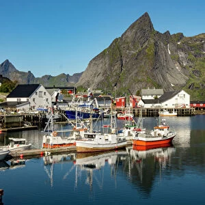 Fishing village on strandflat of Hamnoy, Reinefjorden Islands, Lofoten, Norway