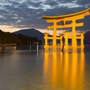 The floating Miyajima torii gate of Itsukushima Shrine at dusk, UNESCO World Heritage Site