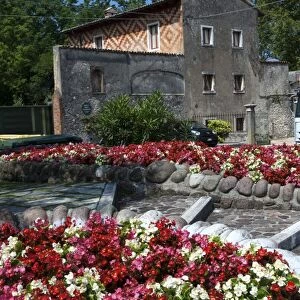 Floral display at Bardolino, Lake Garda, Italian Lakes, Lombardy, Italy, Europe