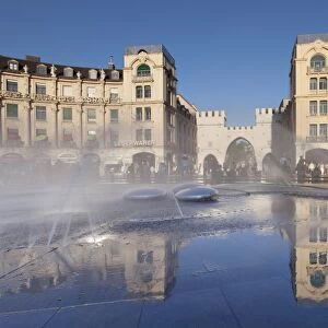Fountain at Karlsplatz Square, Stachus, Karlstor Gate, Munich, Bavaria, Germany, Europe