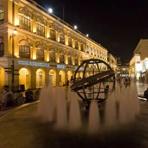 Fountain at night in Largo do Senado square in central Macau, Macau, China, Asia