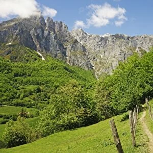 Fuente De, Picos de Europa, Parque Nacional de los Picos de Europa, Asturias, Cantabria