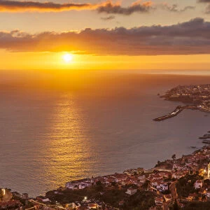 Funchal skyline at sunset with city night lights, Funchal, Madeira, Portugal, Atlantic